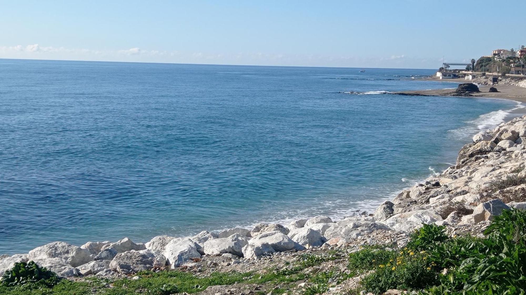 פואנגירולה Apartamento Frente Al Mar Paz Y Relax מראה חיצוני תמונה